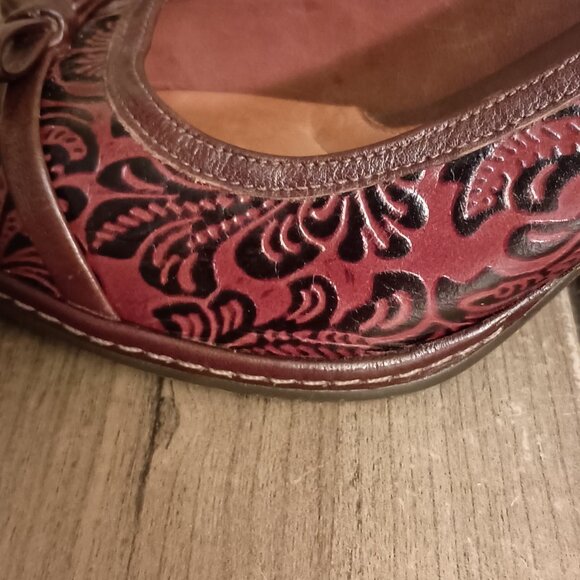 Nurture Sandee Peep Toe Brown Leather Embossed Heel Pumps Size 8M - Picture 8 of 16